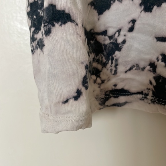 Forever 21 tie dye open back tank - Picture 4 of 7